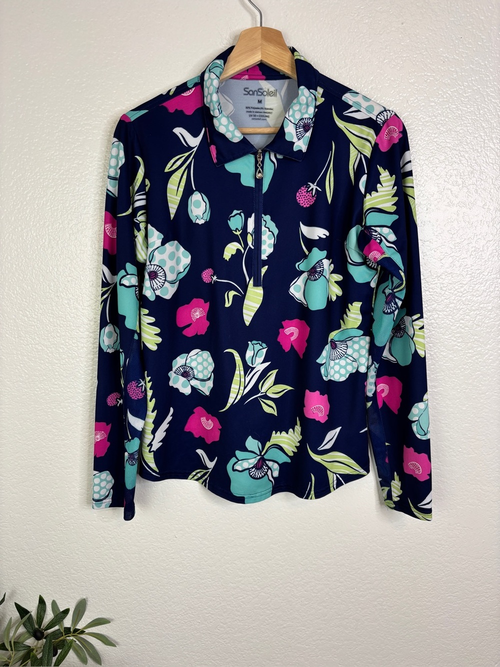 SANSOLEIL 1/4 Zip Long Sleeve Floral Sun Shirt Size M